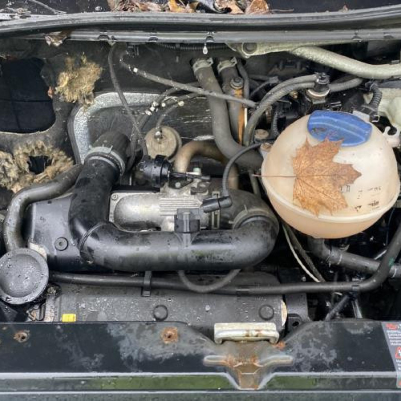 Poignee porte avant droit VOLKSWAGEN TRANSPORTER 4 Photo n°19