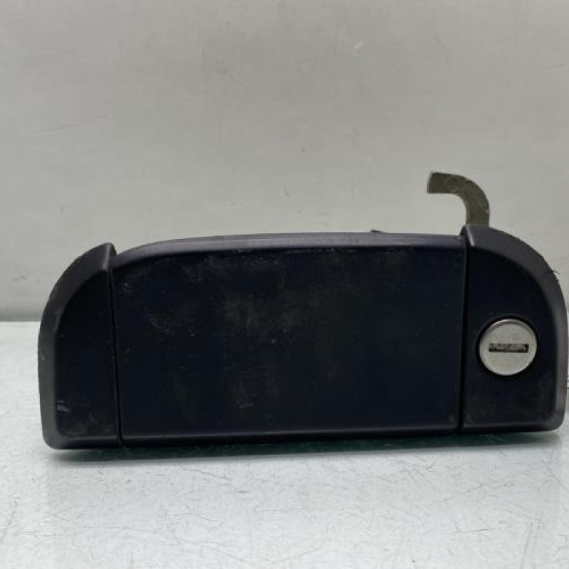 Poignee porte avant gauche VOLKSWAGEN TRANSPORTER 4 Photo n°1