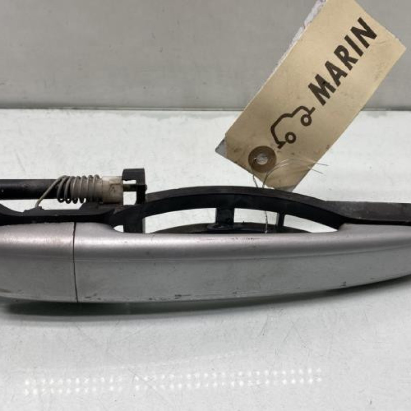 Poignee porte avant droit PEUGEOT 307 Photo n°1