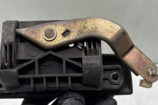 Poignee porte avant droit PEUGEOT 205