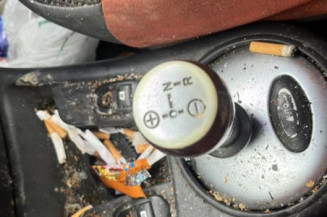 Bas de caisse gauche CITROEN C2