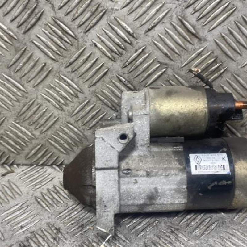 Demarreur RENAULT CLIO 2 Photo n°1