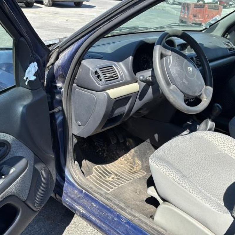 Demarreur RENAULT CLIO 2 Photo n°14