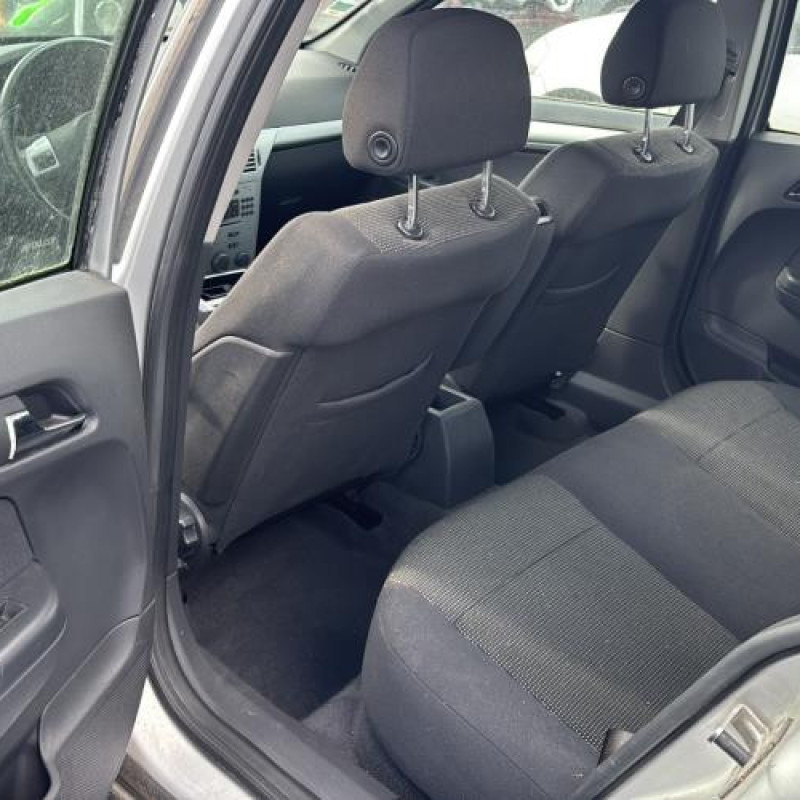 Demarreur OPEL ASTRA H Photo n°14