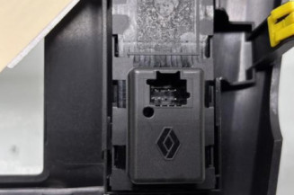 Facade autoradio RENAULT KADJAR