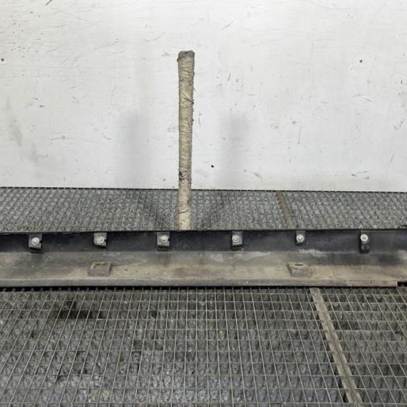 Bas de caisse droit CITROEN C2 Photo n°4