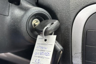 Bas de caisse gauche CITROEN C2