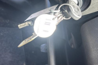 Poignee porte arriere gauche VOLKSWAGEN POLO 4