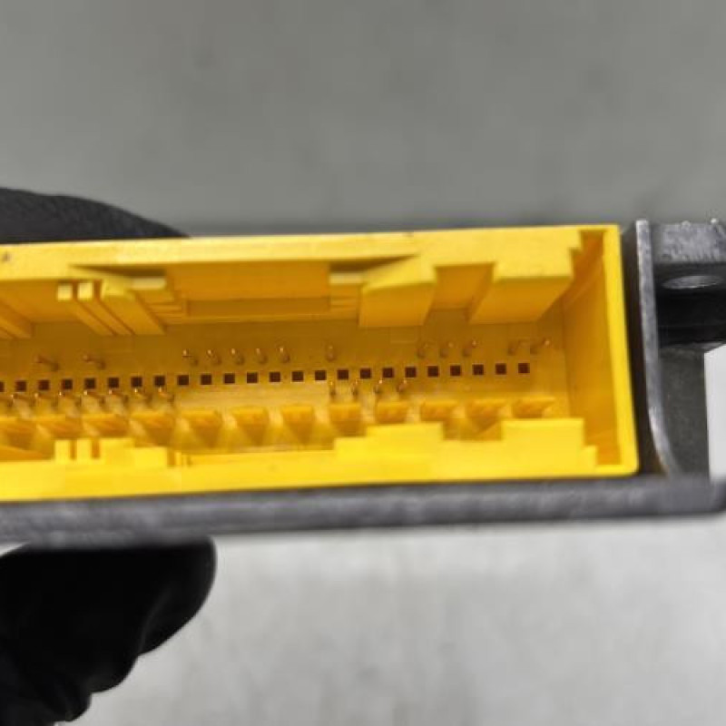 Boitier air bag VOLKSWAGEN POLO 4 Photo n°3