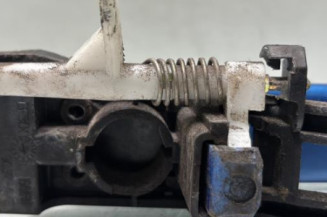 Poignee porte arriere gauche PEUGEOT 307