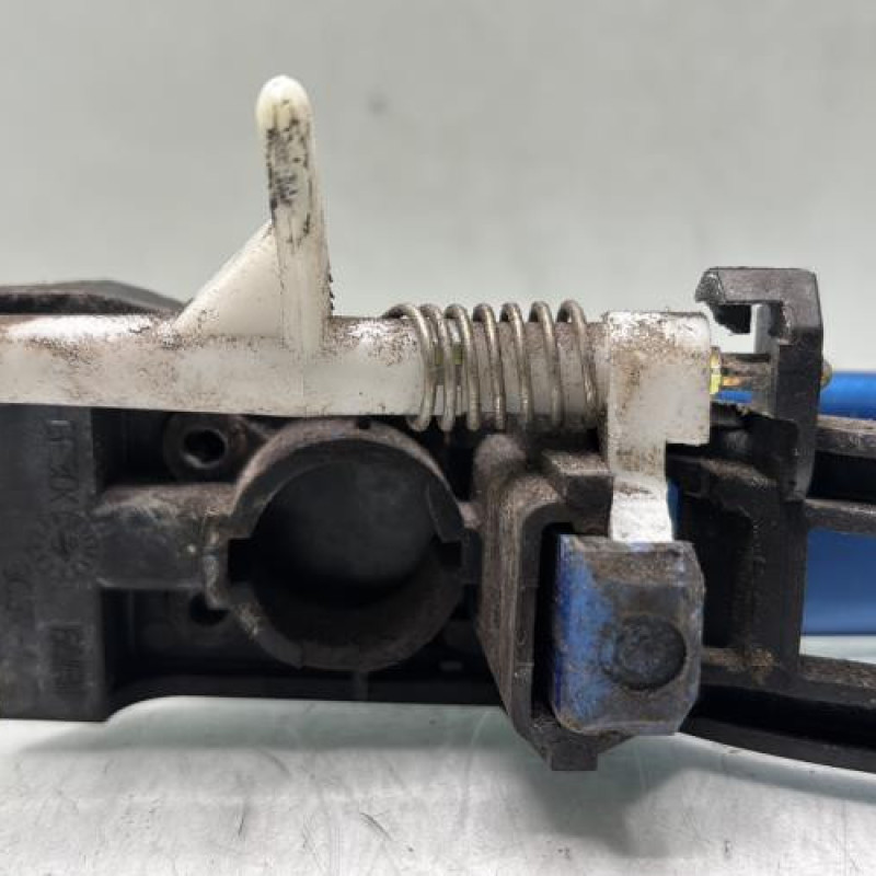 Poignee porte arriere gauche PEUGEOT 307 Photo n°4