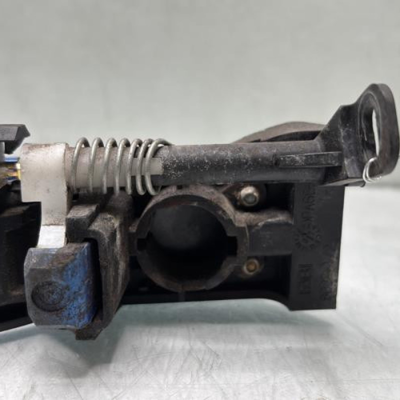 Poignee porte avant droit PEUGEOT 307 Photo n°4