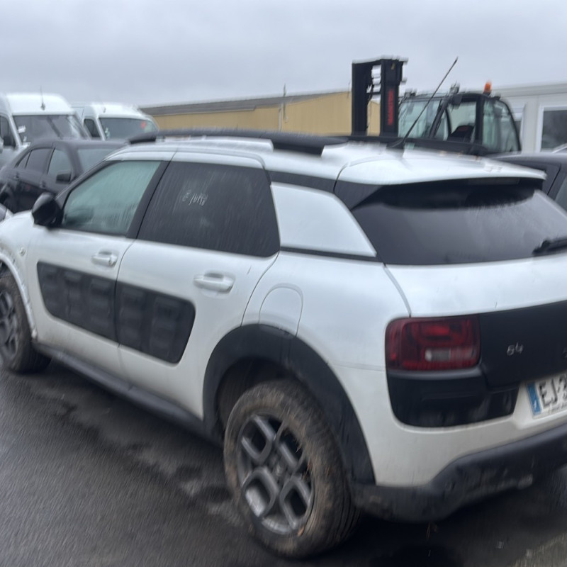 CITROEN C4 CACTUS 1.2 VTI - 12V Photo n°4