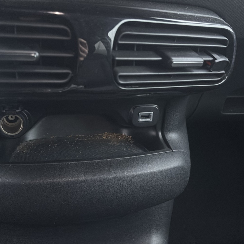 CITROEN C4 CACTUS 1.2 VTI - 12V Photo n°17