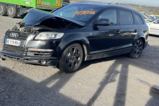 AUDI Q7 1 PHASE 1 3.0 TDI - 24V V6 TURBO QUATTRO 4X4 Photo n°1