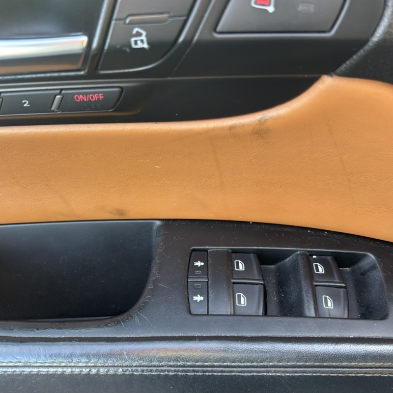 AUDI Q7 1 PHASE 1 3.0 TDI - 24V V6 TURBO QUATTRO 4X4 Photo n°24