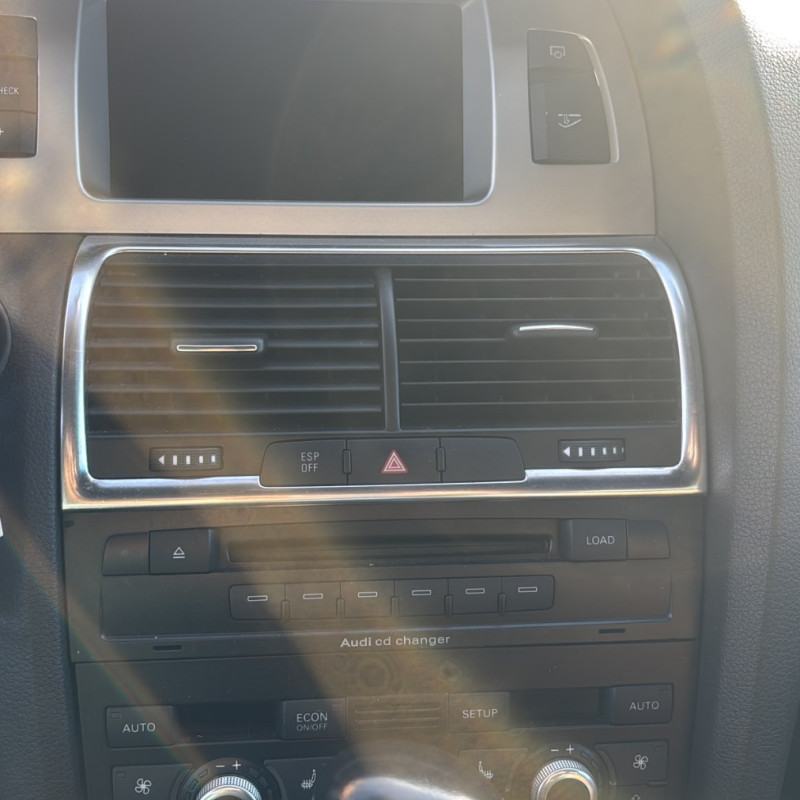 AUDI Q7 1 PHASE 1 3.0 TDI - 24V V6 TURBO QUATTRO 4X4 Photo n°29