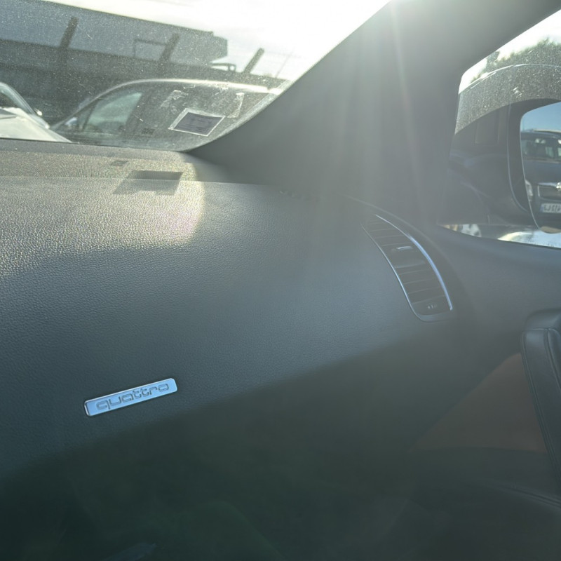 AUDI Q7 1 PHASE 1 3.0 TDI - 24V V6 TURBO QUATTRO 4X4 Photo n°31