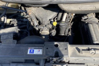 Pompe de direction PEUGEOT 807