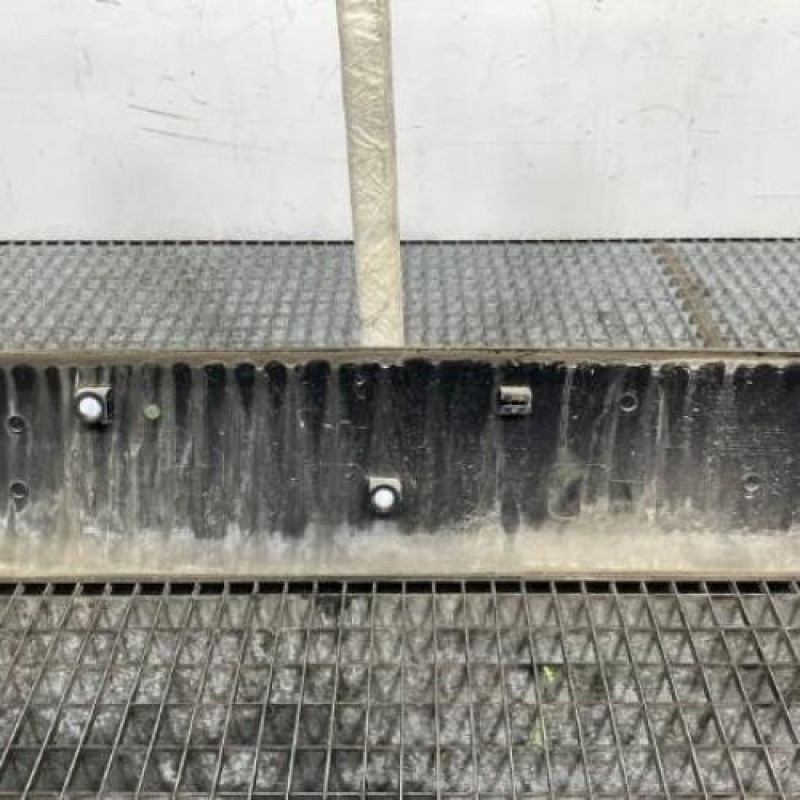 Baguette d'aile arrière droite PEUGEOT PARTNER 2 Photo n°2