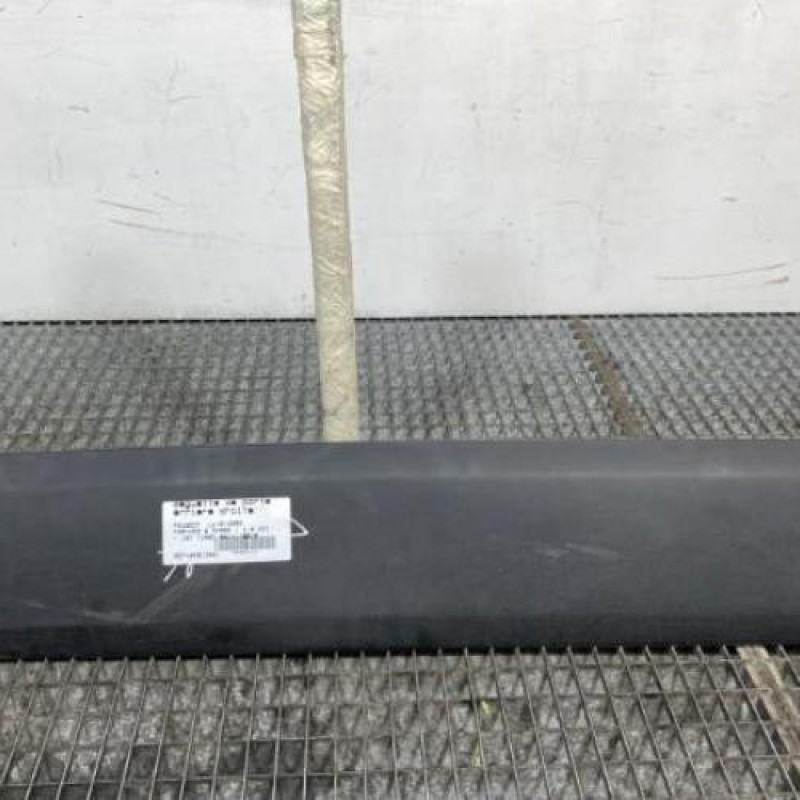 Baguette d'aile arrière droite PEUGEOT PARTNER 2 Photo n°3