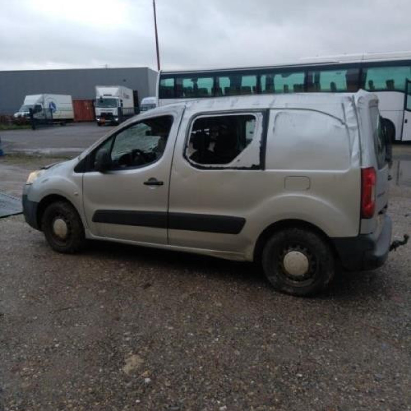 Baguette d'aile arrière droite PEUGEOT PARTNER 2 Photo n°9