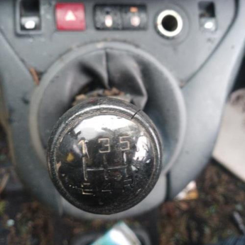 Baguette d'aile arrière droite PEUGEOT PARTNER 2 Photo n°14