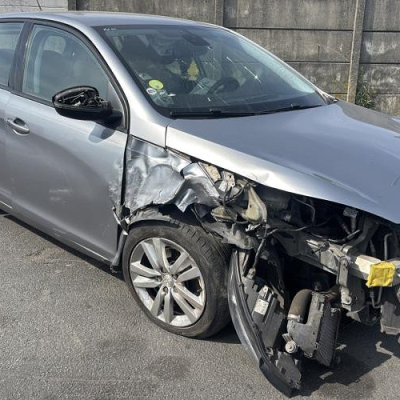 Aile avant gauche PEUGEOT 308 2 Photo n°6