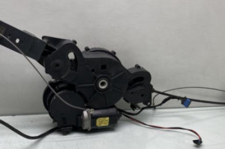 Moteur porte laterale gauche PEUGEOT 807 Photo n°1