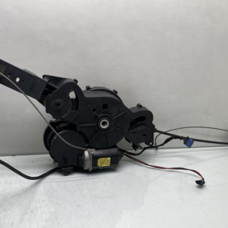 Moteur porte laterale gauche PEUGEOT 807 Photo n°1