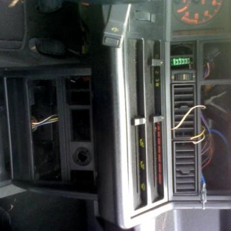 Becquet RENAULT R21 Photo n°10