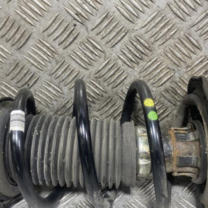 Amortisseur avant gauche VOLKSWAGEN TOURAN 3 Photo n°4