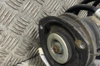 Amortisseur avant gauche VOLKSWAGEN TOURAN 3