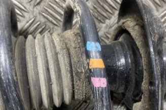 Amortisseur avant droit VOLKSWAGEN GOLF 5