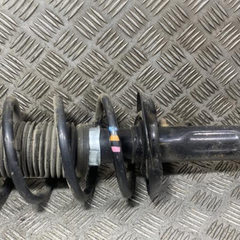 Amortisseur avant gauche VOLKSWAGEN GOLF 5 Photo n°1