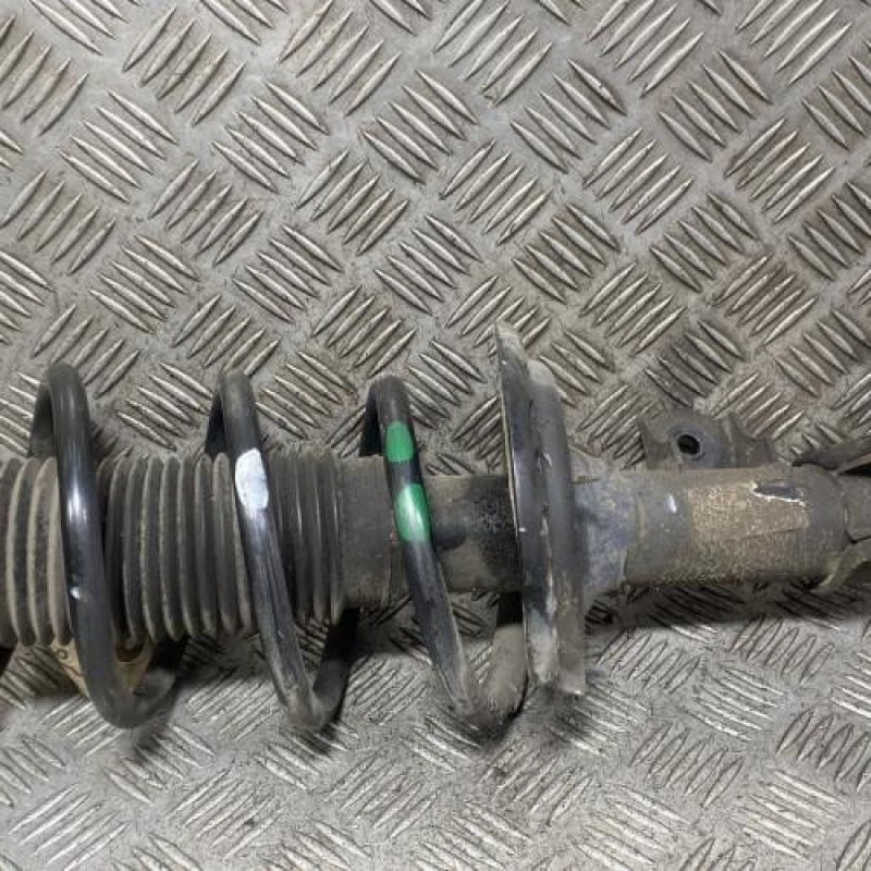 Amortisseur avant gauche HYUNDAI I 10 2 Photo n°1