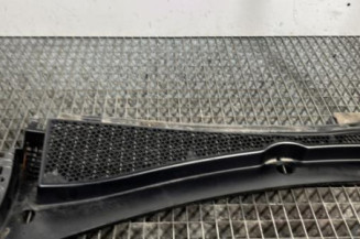 Baie de pare brise PEUGEOT 208 1