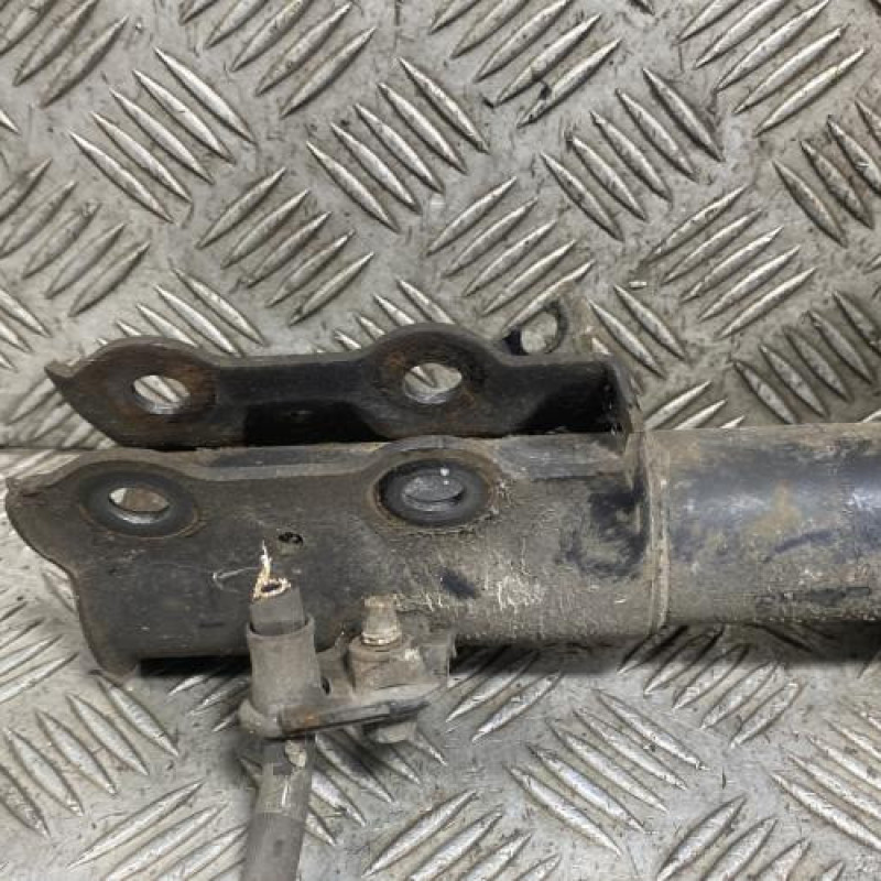 Amortisseur avant droit FORD FIESTA 6 Photo n°2