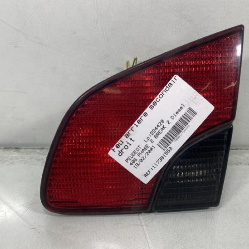 Feu arriere secondaire droit (feux) PEUGEOT 406 Photo n°4