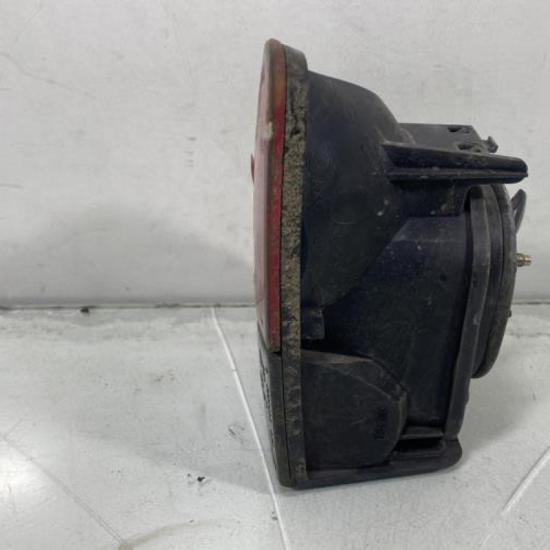 Feu arriere secondaire gauche (feux) PEUGEOT 406 Photo n°4