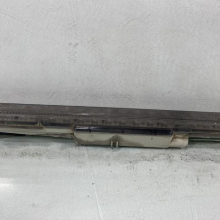 Feu arriere stop central PEUGEOT 406 Photo n°1