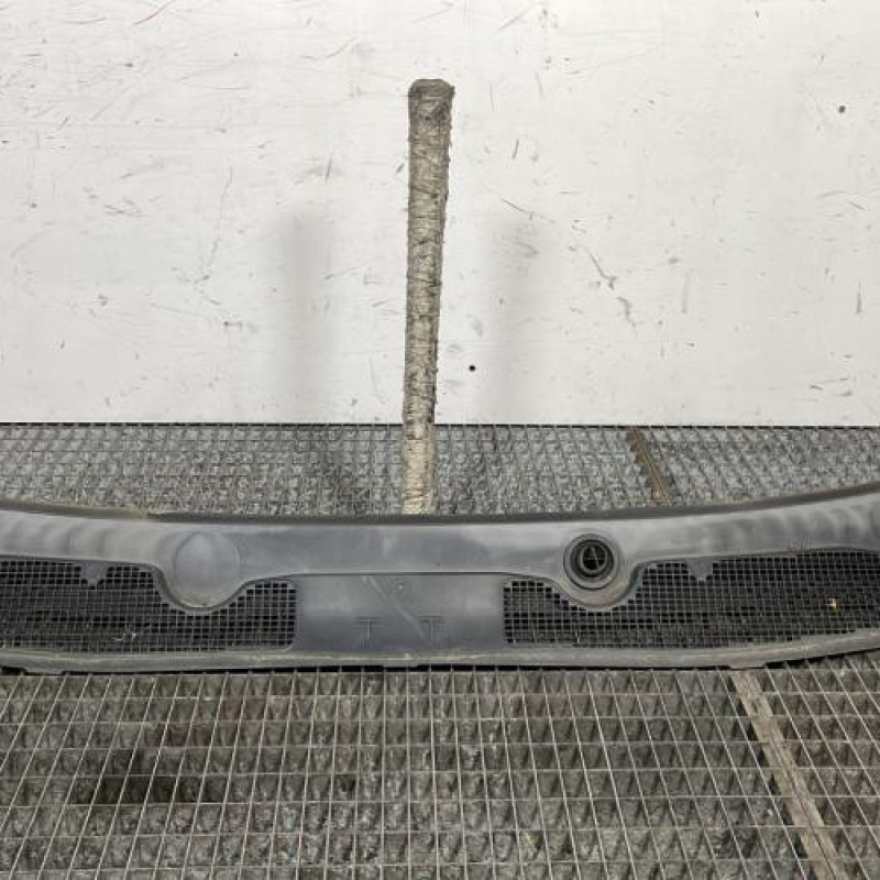 Baie de pare brise RENAULT MEGANE 3 Photo n°1