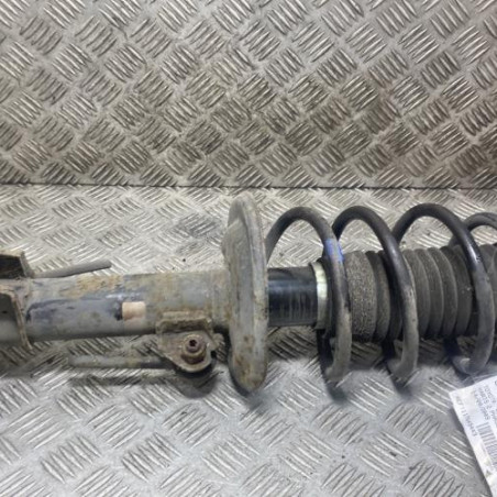 Amortisseur avant droit TOYOTA YARIS 2 Photo n°1