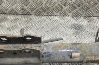 Amortisseur avant droit TOYOTA YARIS 2