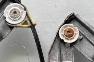 Leve vitre electrique avant gauche PEUGEOT 206