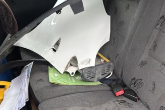 Aile avant droit PEUGEOT PARTNER 1