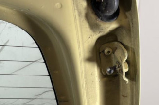 Malle/Hayon arriere PEUGEOT PARTNER 1