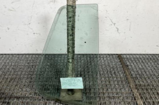 Custode arriere gauche (porte) VOLKSWAGEN GOLF 4