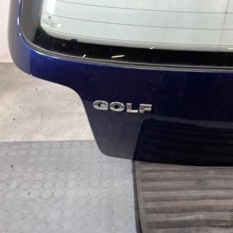 Malle/Hayon arriere VOLKSWAGEN GOLF 4 Photo n°6