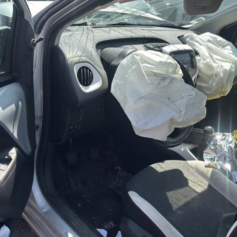 Catalyseur (echappement) CITROEN C1 2 Photo n°17